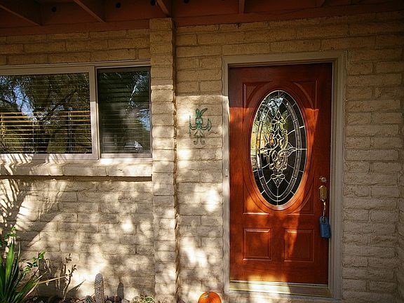 3rd image of 2811 N Longhorn Dr