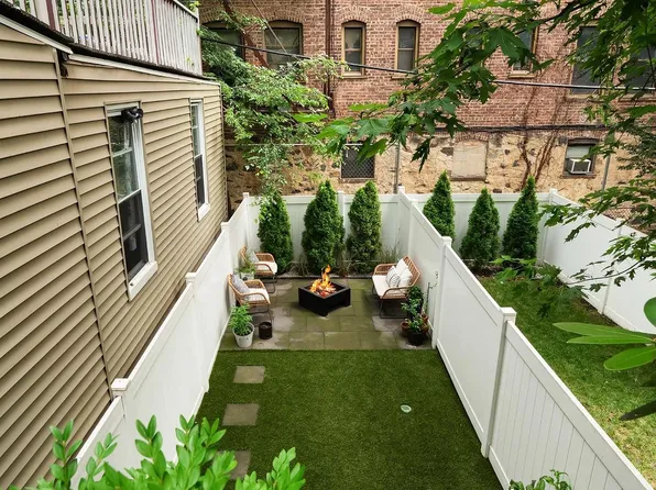 18-05 Highland Avenue image 11 of 34