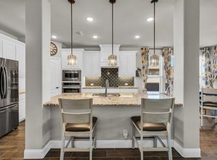 914 Park Vista Dr, Justin, TX 76247