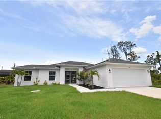 8146 Dimstead St, Port Charlotte, FL 33981