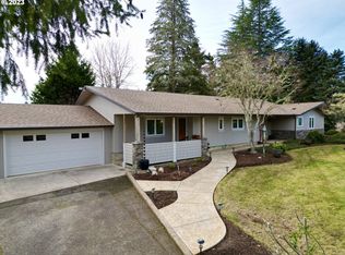 32390 Green Acres Loop, Cottage Grove, OR 97424