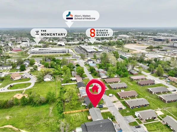 906 SE G St, Bentonville, AR 72712