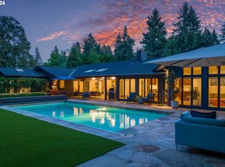 1545 S Mary Failing Ct, Portland, OR 97219