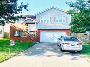 814 Misty Valley Rd, O Fallon, IL 62269