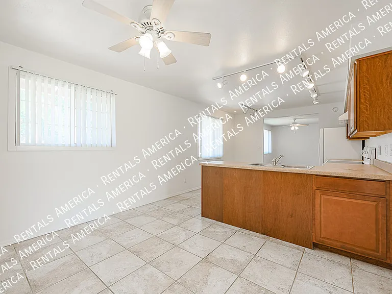 335 E Papago Dr — Photo 12