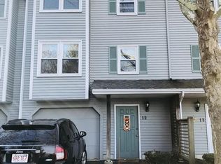 33 Mount Pleasant Ave APT 12, Ipswich, MA 01938