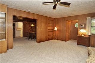 3rd image of 1640 E D Ave