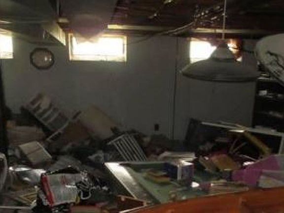 2nd image of 17502 Stephens Dr