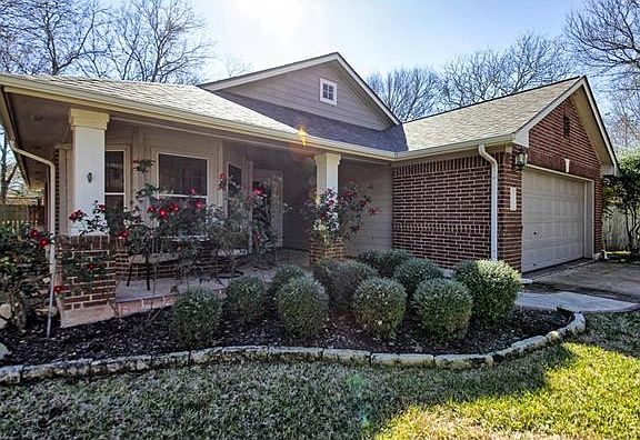 3rd image of 3017 Sussex Gardens Ln