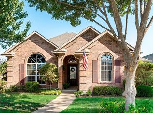 1308 Louise Ln, Ennis, TX 75119