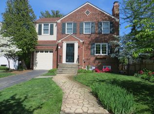 4225 41st St NW, Washington, DC