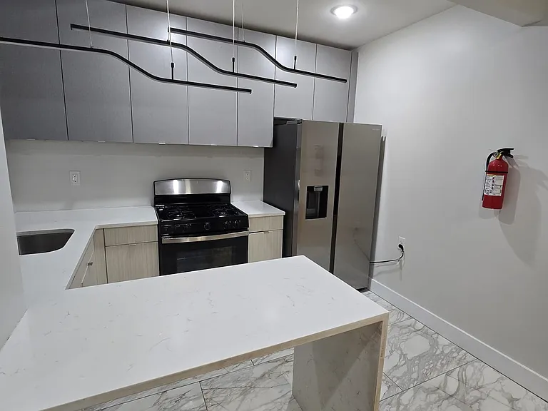 224 Fulton St #1 — Photo 3