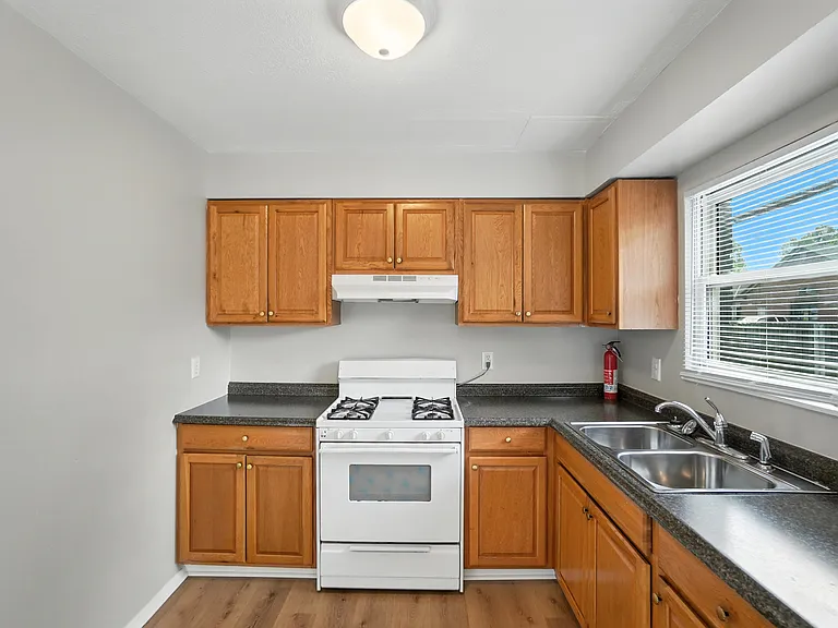 253 S Liberty St #2 — Photo 7