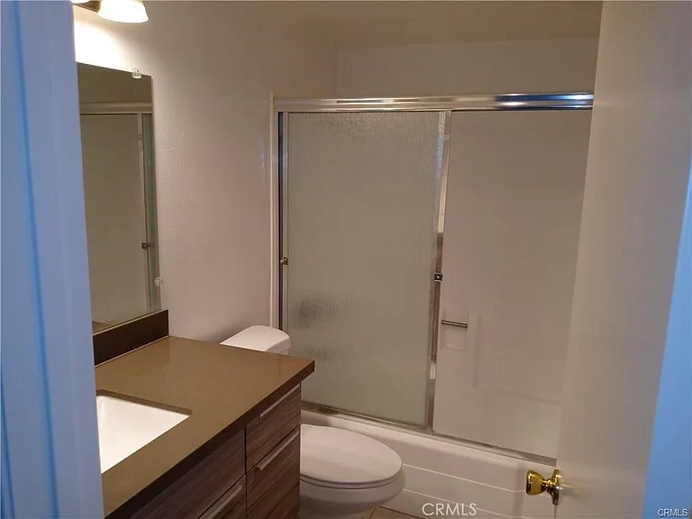 5255 Bellingham Ave #205 — Photo 13