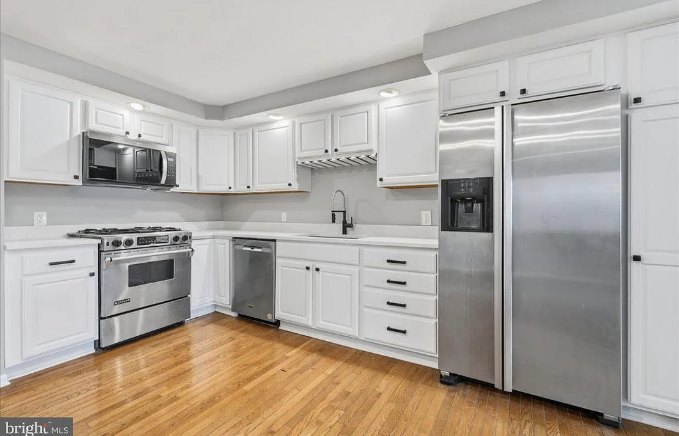 1145 Circle Dr — Photo 3