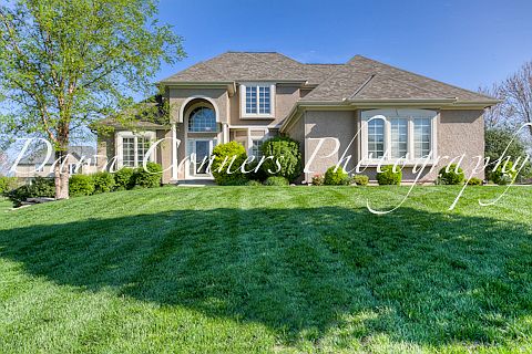 1st image of 2332 NE Smokey Hill Dr
