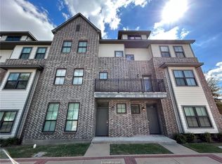 632 Clay St, Bryan, TX 77801