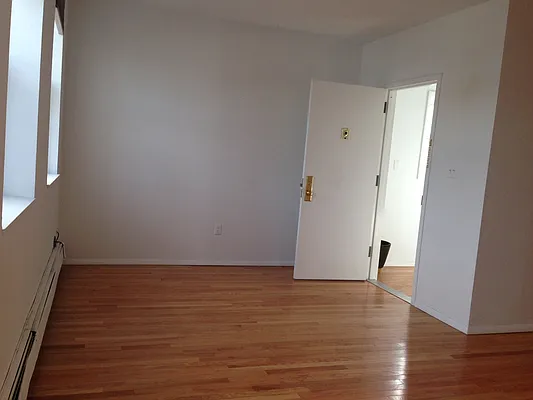 Rented by Farran & Associates | media 18