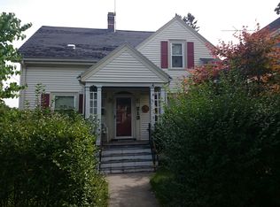 213 Church St, West Roxbury, MA 02132