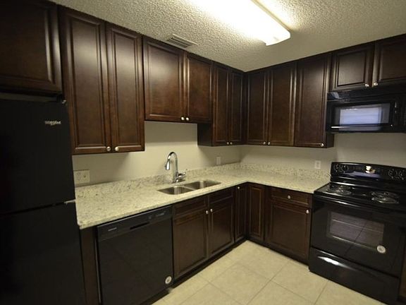 4th image of 4053 Dijon Dr #J