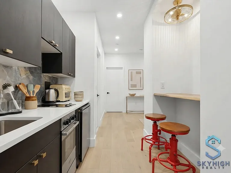 723 Knickerbocker Ave #3D — Photo 8