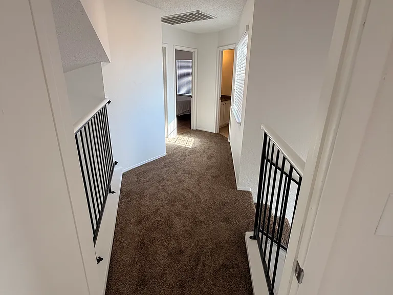 6665 Gatehouse Ln — Photo 21