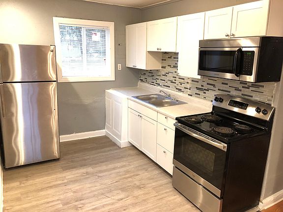 3rd image of 320 Celery Ave S #312