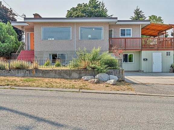 2nd image of 804 Ross Ave