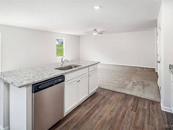 5th image of 17153 Russell Coghill St
