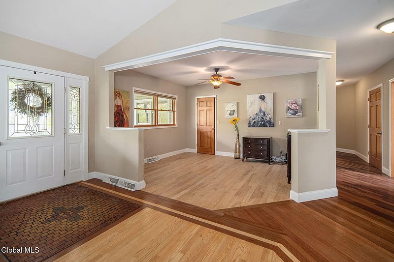 4th image of 1 Birch Lane