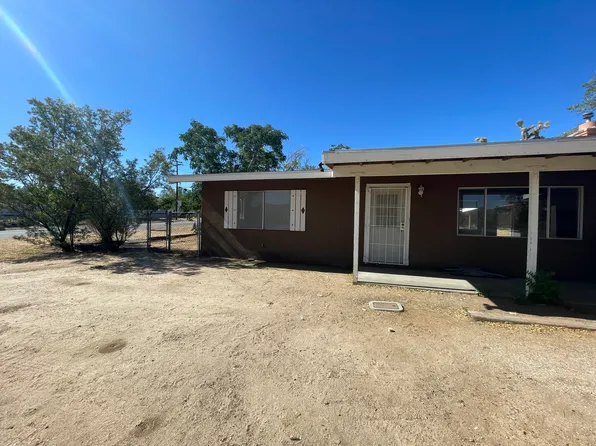 55537 Navajo Trl, Yucca Valley, CA 92284