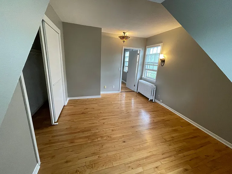 2118 Pillsbury Ave S #12 — Photo 9