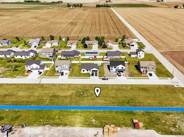 20 S 11th Ave, Washington, IA 52353