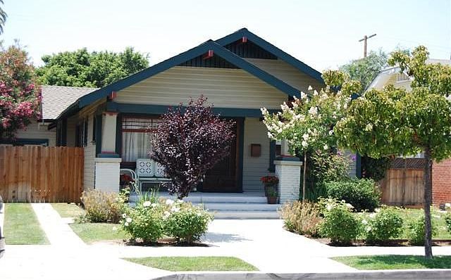 Charming Rose-Park Bungalow 