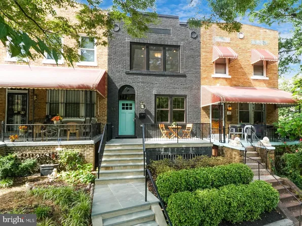 36 Sherman Cir NW, Washington, DC 20011