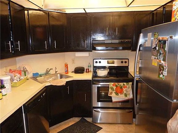 2nd image of 3821 NW 84th Ave APT 2D