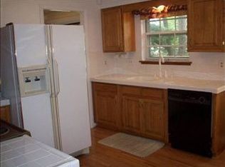 5728 SW Smith Pl, Topeka, KS 66614