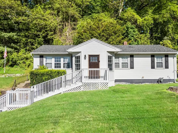 74 Benz Street, Ansonia, CT 06401