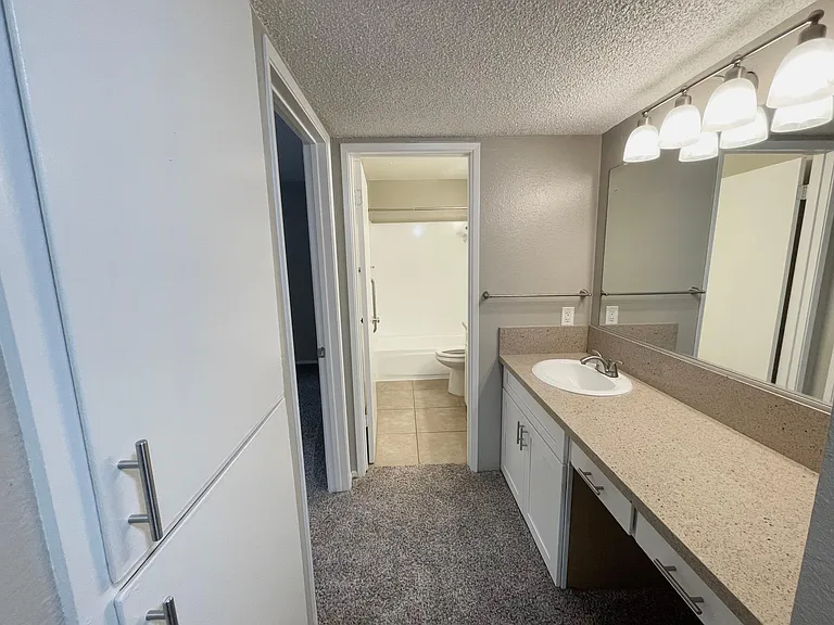 1180 Fulton Ave #1 — Photo 7