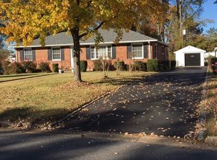 9206 Chumley Ln, Henrico, VA 23294