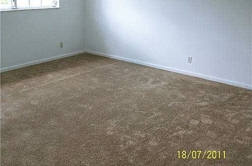 4th image of 1108 W Cypress Dr