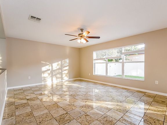 3rd image of 1552 Truscott Ct