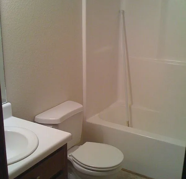 310B Tarver St SE — Photo 7