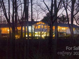 712 Hopewell Rd, Morganton, NC 28655