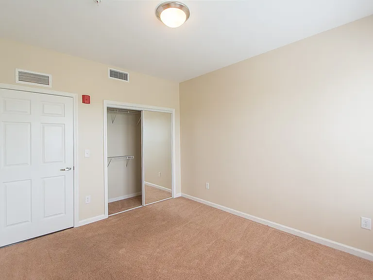 The Gateway Apartments — Photo 34