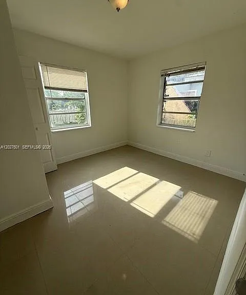 3700 SW 56th Ave — Photo 9