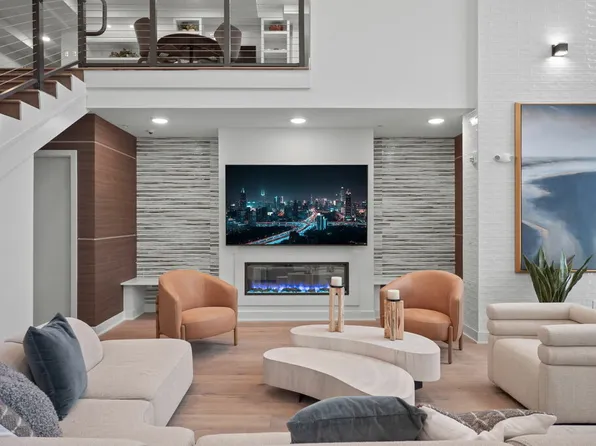 Legacy Rochester Hills Apartments