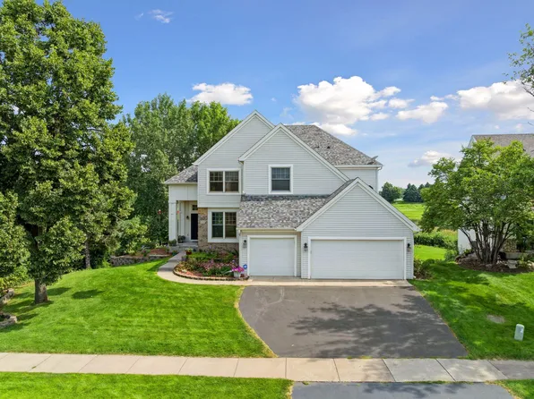 11251 Nassau Cir NE, Blaine, MN 55449