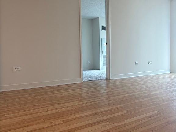3rd image of 2210-116 E 13th St