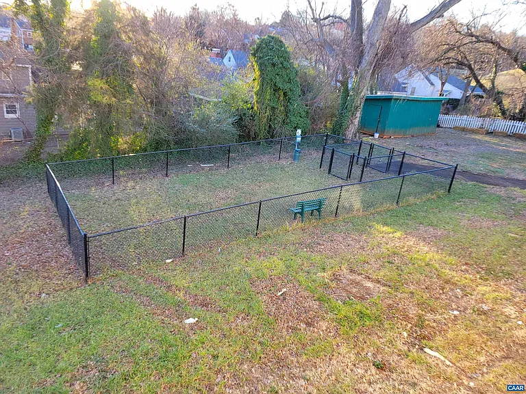 1329 Riverdale Dr #4 — Photo 26
